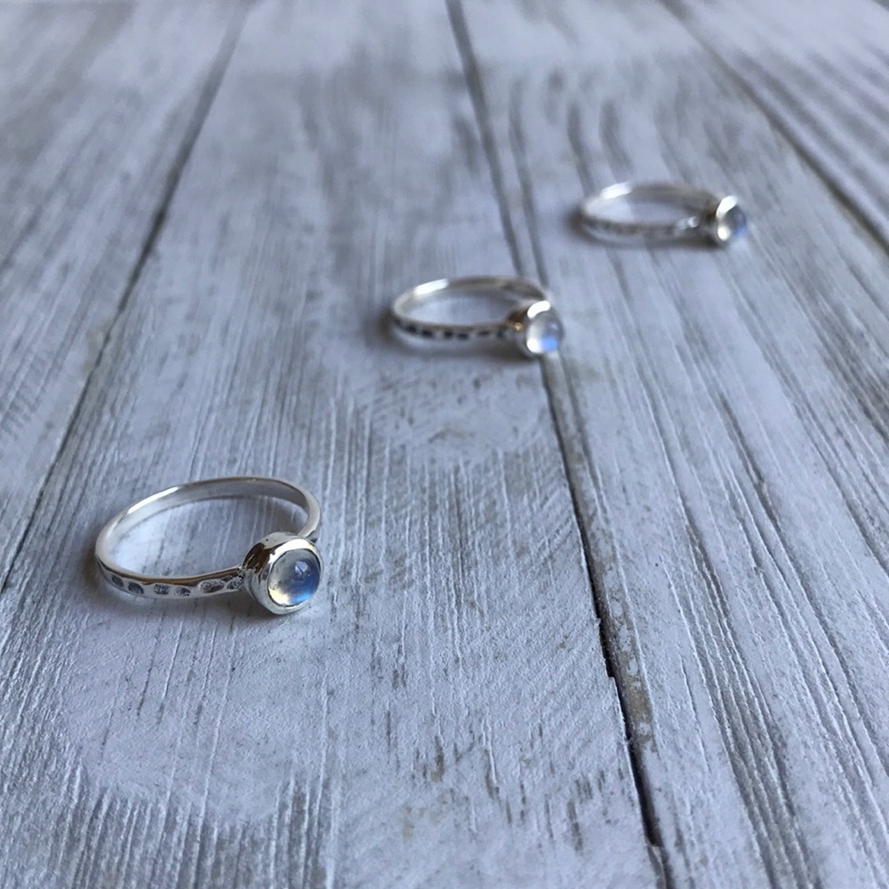 LAST ONE Moonstone & Sterling Silver Ring NEW - Picture 2 of 8